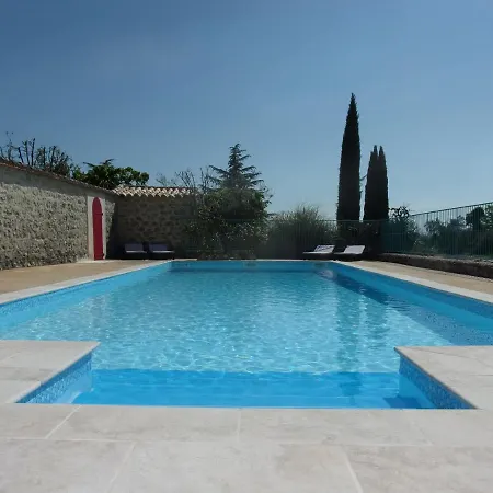 Bed and Breakfast Le Magnan, 55 M2, Au Calme, Terrasse, Jardin, Piscine Chauffee, Sud Ardeche *