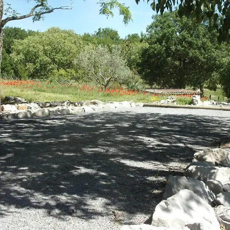 Couette-café Gîte le MAGNAN, 50 m2, charme, nature, terrasse, piscine chauffée, sud Ardèche *